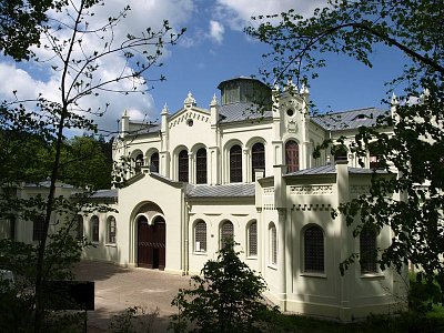 Windischgrätzova jízdárna ve Světcích u Tachova.jpg