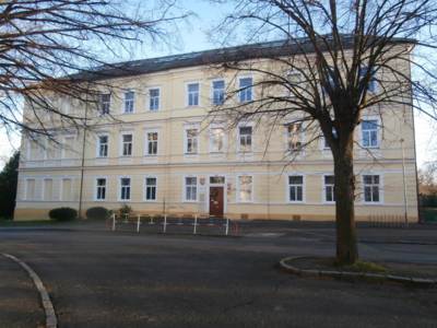 budova-gymnazia.jpg