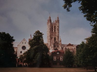 canterbury-katedrala-1.jpg