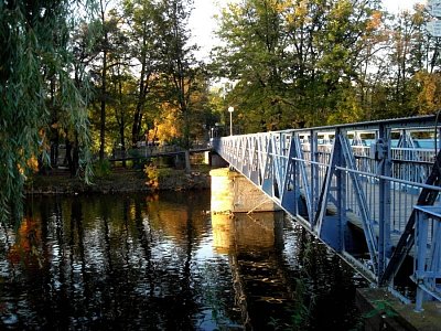 stará lávka přes Otavu