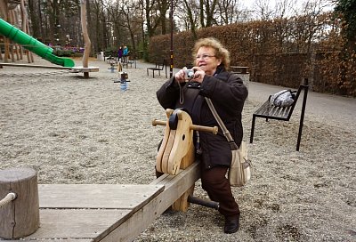 DĚTI NA HOUPAČCE - DANUŠKA