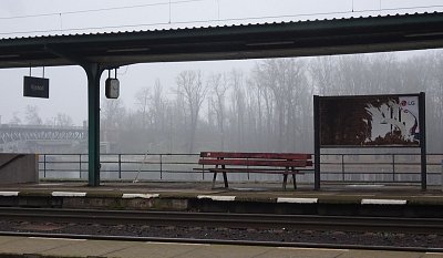 dsc09616Roudnice-rano-na-nadrazi .jpg