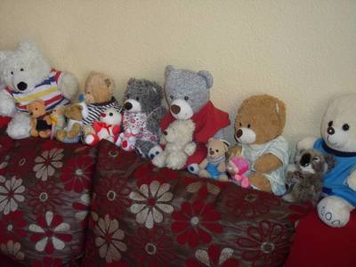 Zleva: Lenička, Jiřík, Lucinka, dole Martínek, nad ním Jaroušek, Růženka, Daneček, Ládík, Květulka, Petřík, CHloupek, Věruška a Natálka