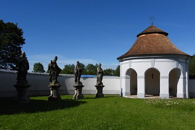 Dolní (morový) hřbitov