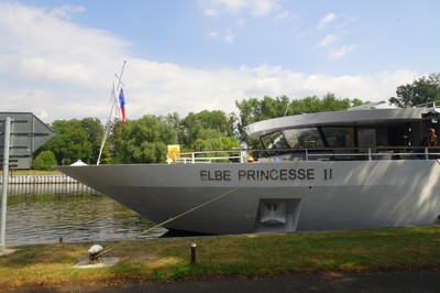 elbe-princesse-2-kotvi.jpg
