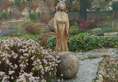 Zlý sen o vykradačích hrobů a domově důchodců