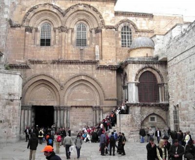 Zastavení desáté vedle  Chrámu Božího Hrobu. Francká kaple. *