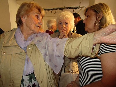 Kecá, ten její bernardýn je takovýhle tele