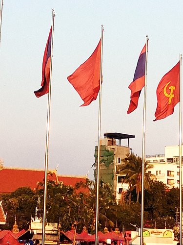 Esplanáda na nábřeží Mekongu, Vientiane