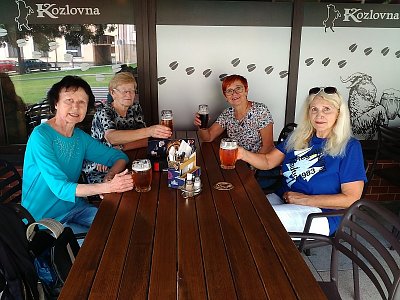 Dodržujeme pitný režim. Dobrý oběd je nutno spláchnout.