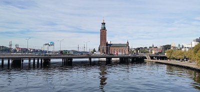 Stockholm-panorama s radnicí