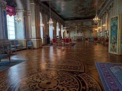 V královském zámku