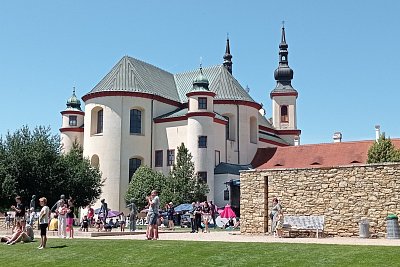 Piaristický kostel Nalezení sv. Kříže