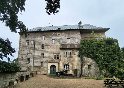 Hrad Houska