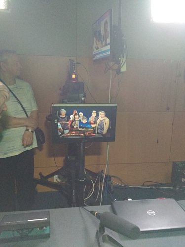 Naše skupinka je v televizi ?