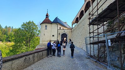Vzhůru na hrad