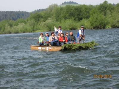 plaveme se na pltích po Dunajci