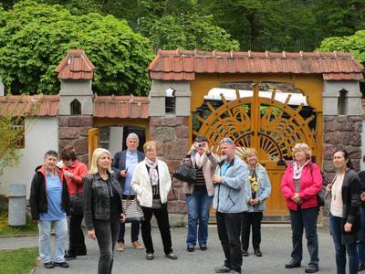 Co říká?  Neslyším, fotím!