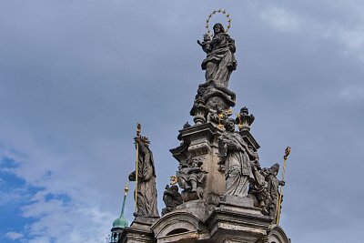 15 Mariánské sousoší