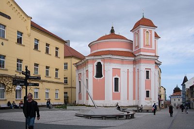 25 Pěší zóna a kaple sv. Floriána