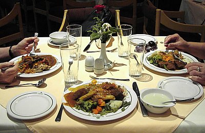 každodenní opulentní večeře