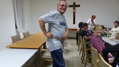 Když muž v tombole vyhraje damské kalhotky