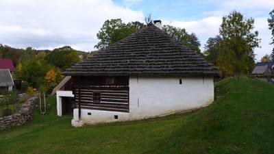 Obytné stavení s mlýnicí