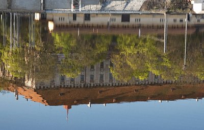p1500008-zamek-v-labi.jpg
