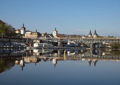 p1500029-roudnicke-panorama-s-mostem.jpg