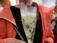 Nápoj z molekulárního baru