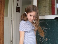 Mari předvádí svůj osmiletý šarm