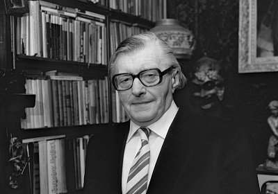 Podivín, snílek, geniální spisovatel, posluhovač režimu. Jaký byl Ladislav Fuks, který by se letos dožil sta let?