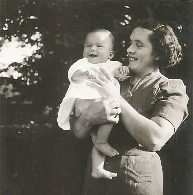 Já s maminkou na břehu Oharky