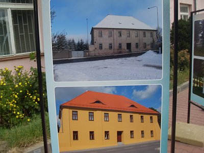 Opravená budova fary