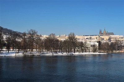 Střelecký ostrov a Hradčany
