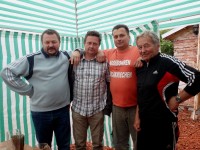 Tonda se svými syny na oslavě sedmdesátých pátých narozenin