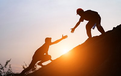 Kyslíkovou masku nasaďte nejdříve sami sobě