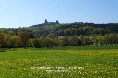 trosky-v-pampeliskach-s-textem.jpg