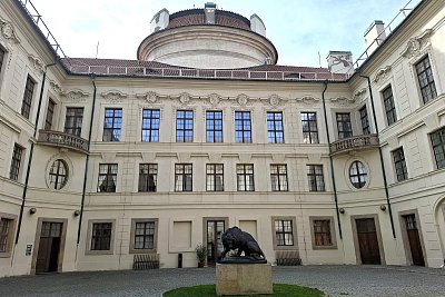 Staří mistři ve Šternberském paláci na Hradčanech