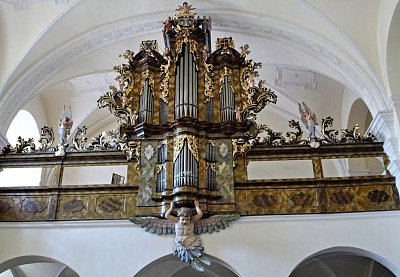varhany-v-kostele-sv.-antonina.jpg