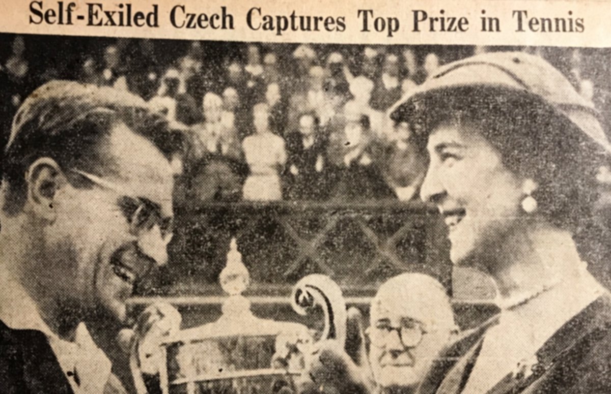 tisk píše o triumfu Jaroslava Drobného na Wimbledonu.jpg