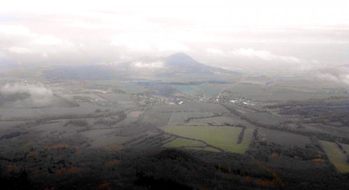 Královna Českého středohoří
aneb nedělní výlet na&nbsp;Milešovku