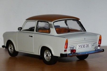 Na hranicích s NDR: Kde
máte to holandské dítě?