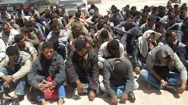 Uprchlická krize vzniká hlavně
ignorováním platných zákonů