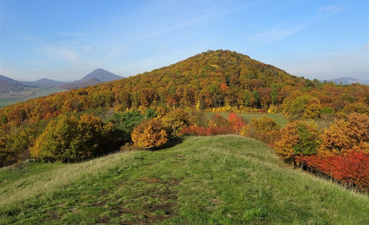 České středohoří laděné do podzimu