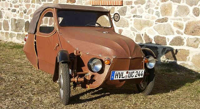 Velorex zvaný „hadrák“
má dlouhou historii