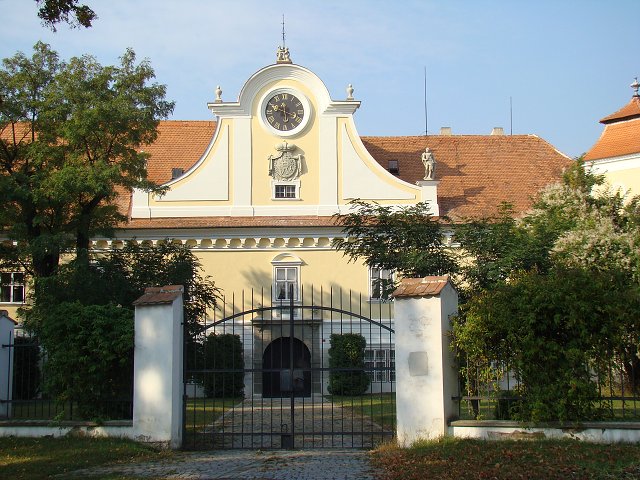 Co dělá pro seniory
město Ždánice?