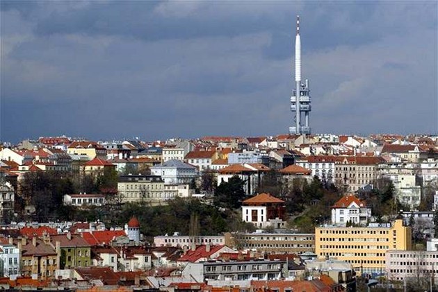 Muž, který umístil v Praze
největší „sovětskou raketu“