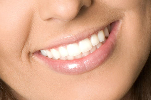 Zkažené zuby mívali
všichni. I lovci a sběrači